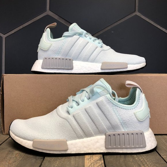 nmd r1 size 7